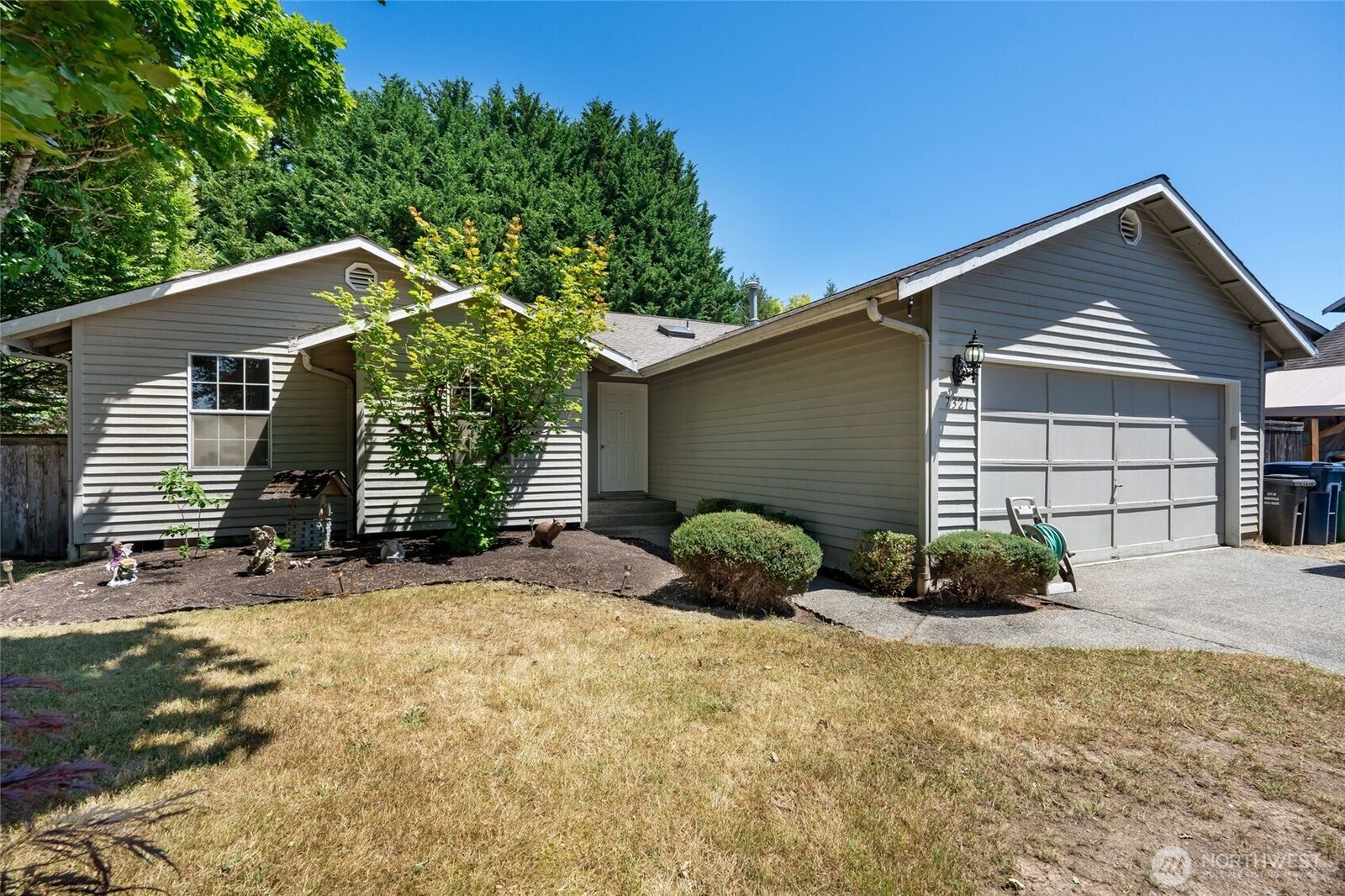 Property Photo: 7321 73rd Drive NE WA 98270
