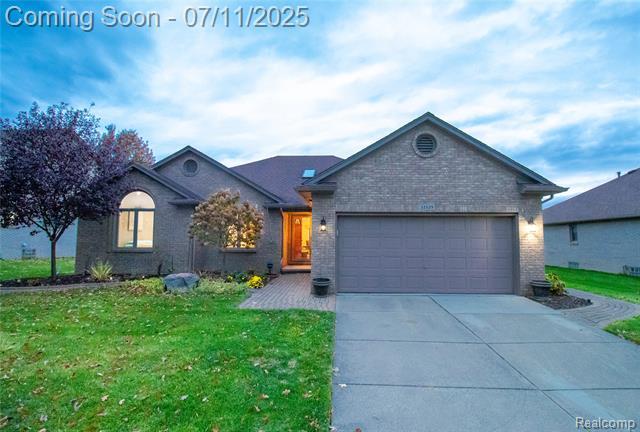 32529 Pine Ridge Drive  Warren MI 48093 photo