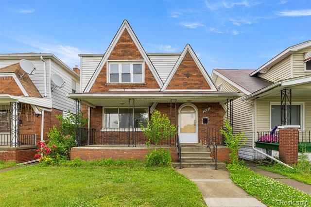 Property Photo: 7444 Kendal Street MI 48126
