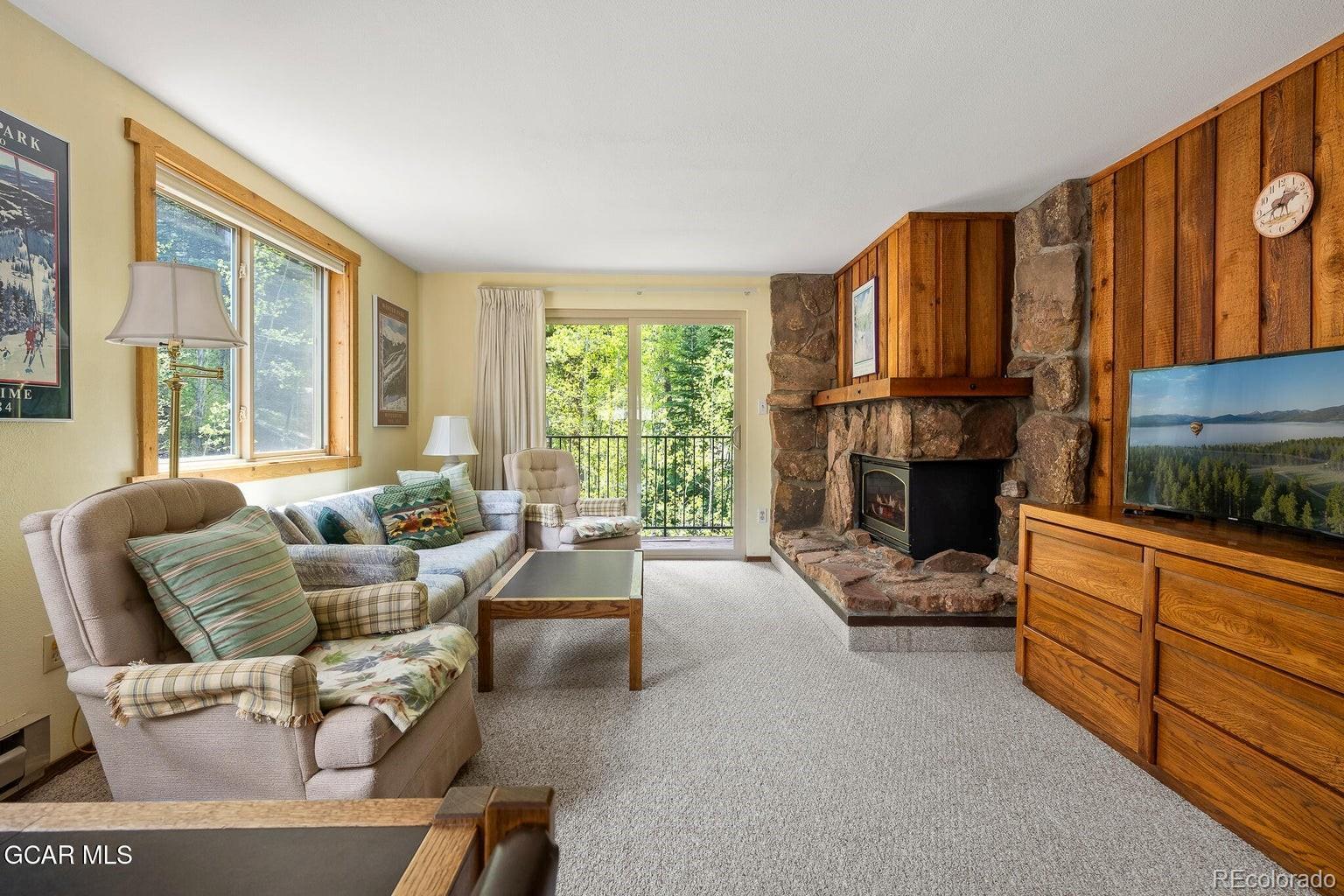 Property Photo: 128 702 4-201 CO 80482