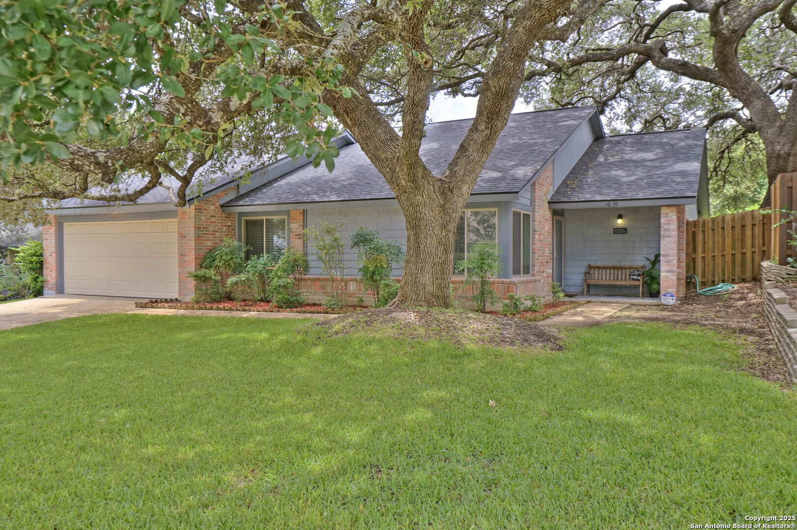 16535 Fox Knl  San Antonio TX 78247 photo