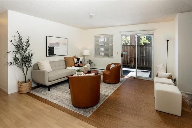 Property Photo: 1021 Cheryl Ann Circle 62 CA 94544
