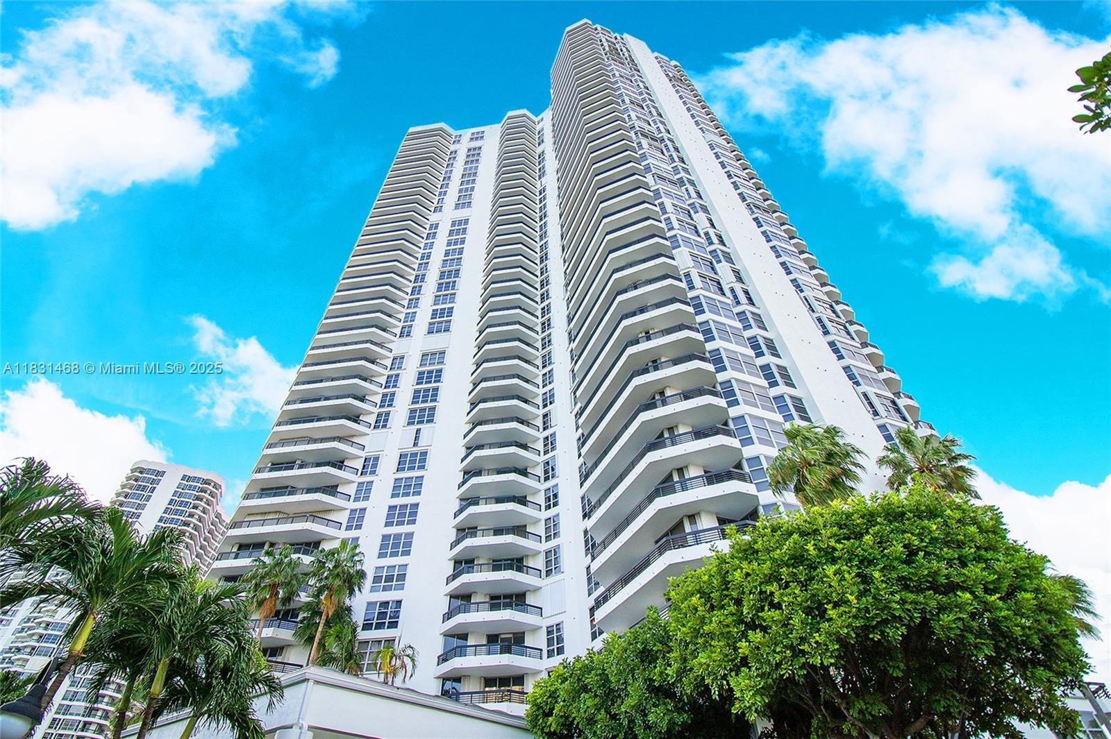 3500 Mystic Pointe Dr 1908  Aventura FL 33180 photo