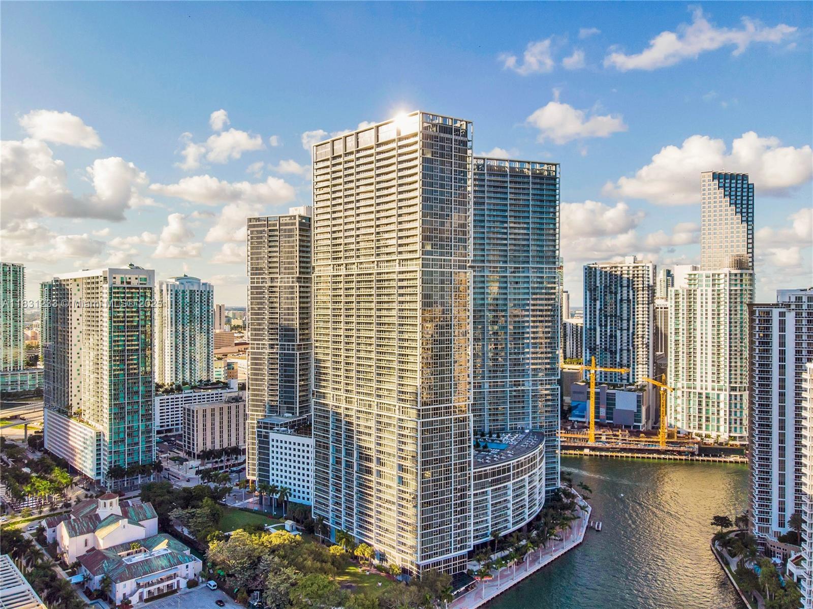 Property Photo: 495 SE Brickell Ave 1511 FL 33131