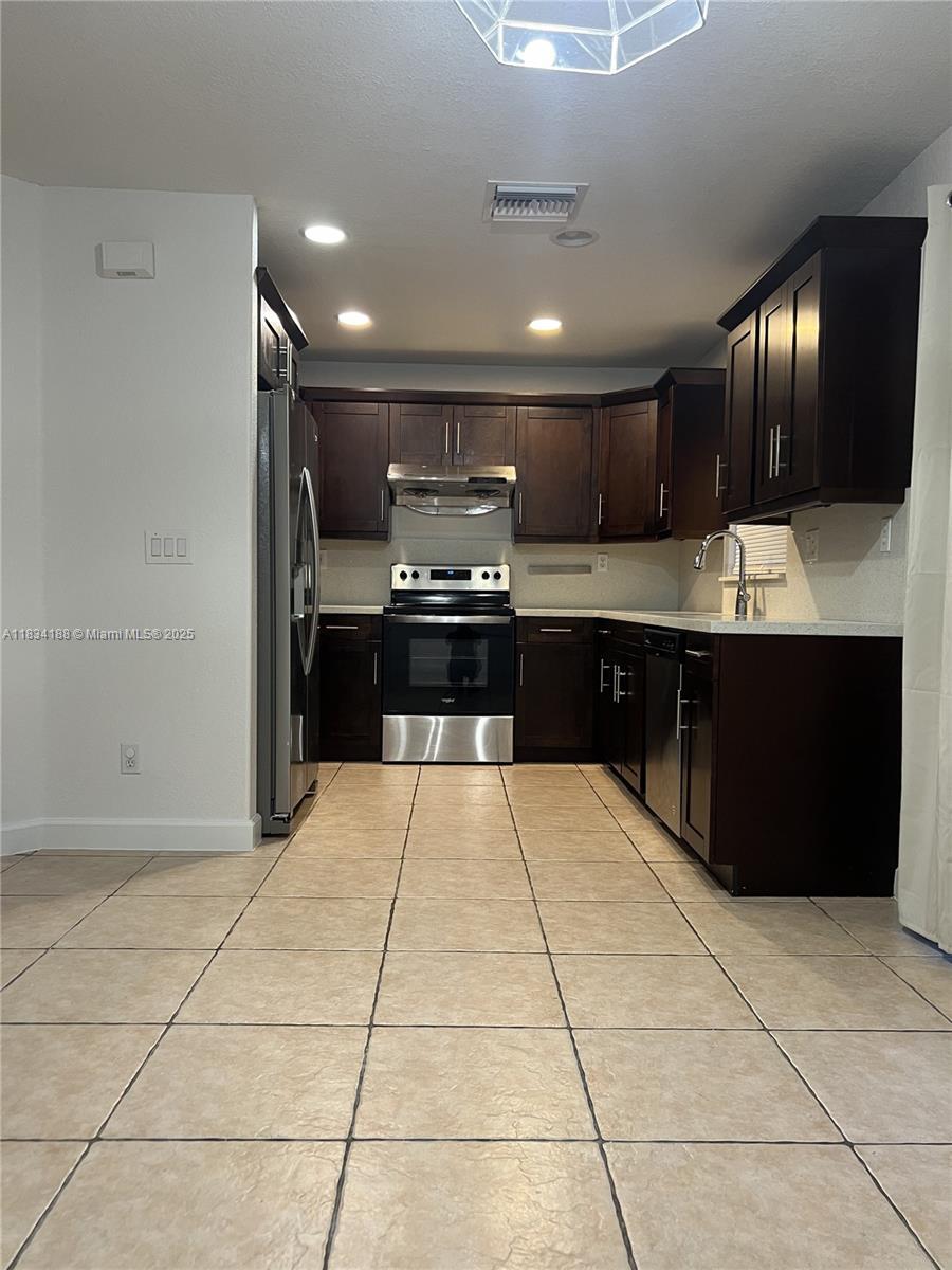 Property Photo:  13468 SW 23rd St  FL 33027 