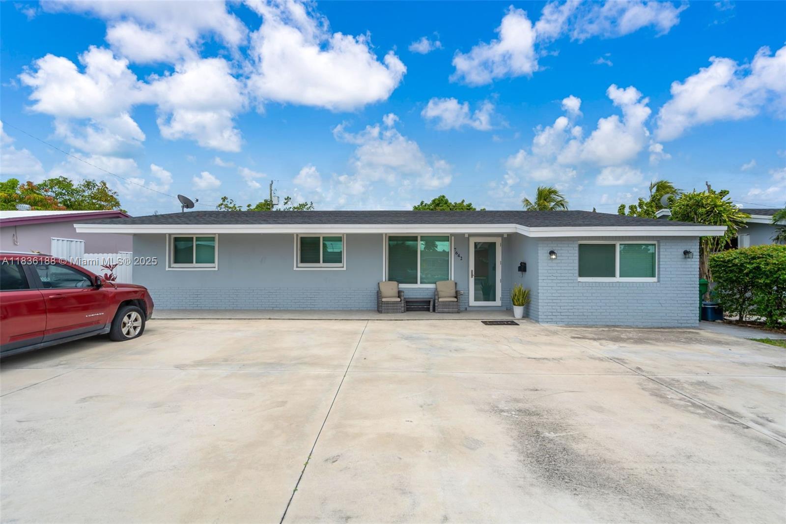 7642 Venetian St  Miramar FL 33023 photo