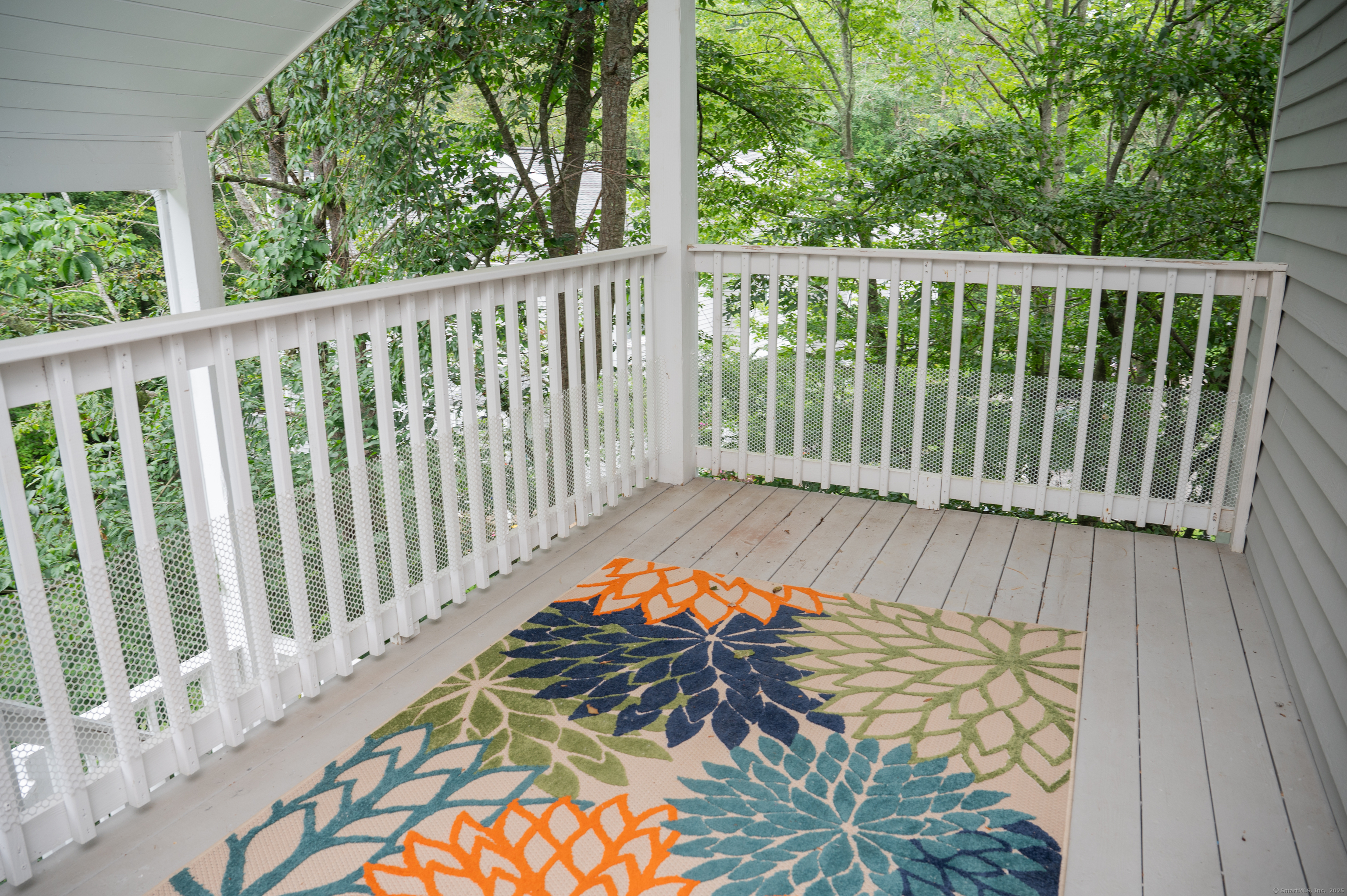 Property Photo: 234 Greens Farm Road 234 CT 06405