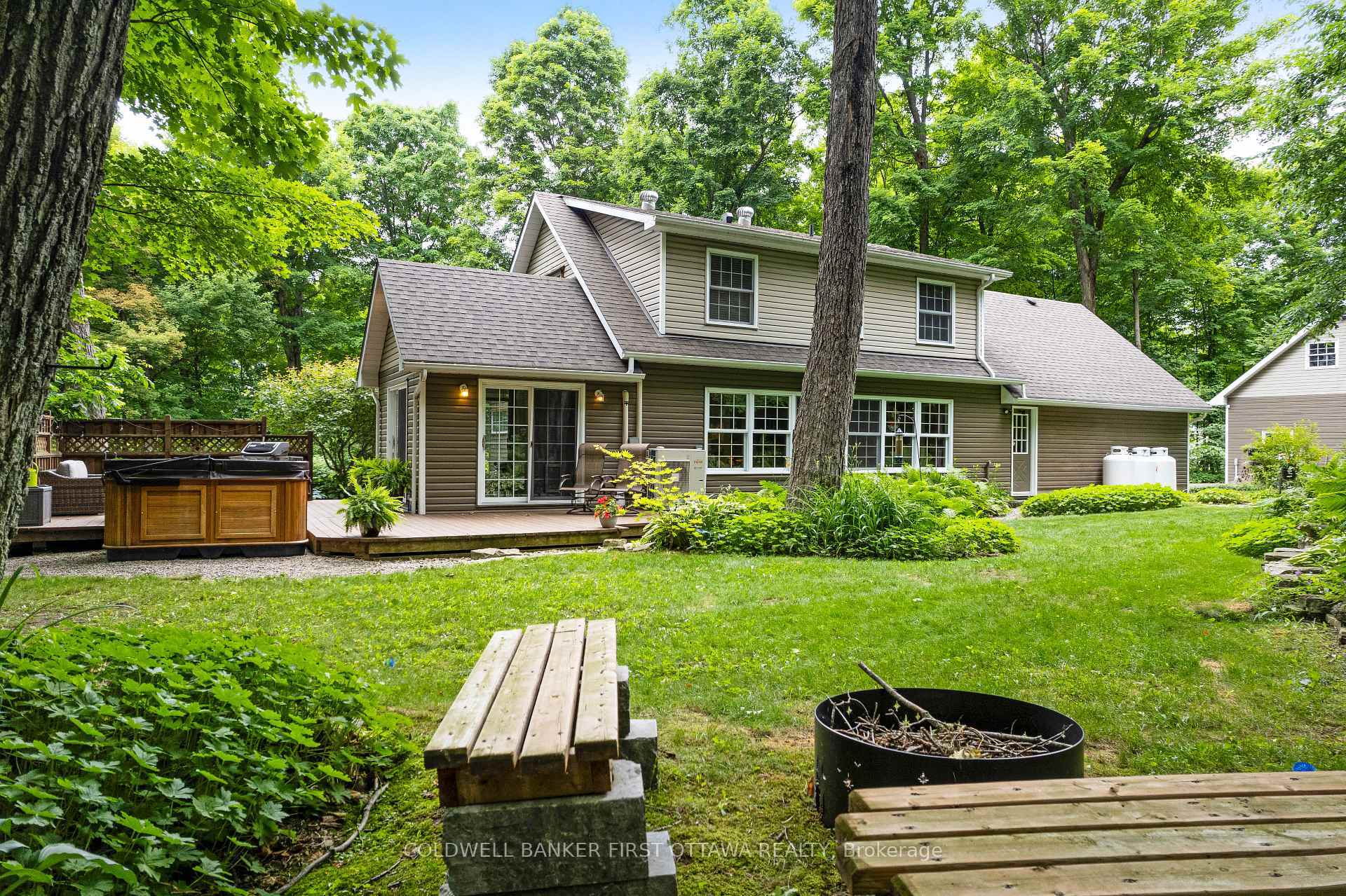 Property Photo: 99 Old Kingston Road ON K0G 1L0