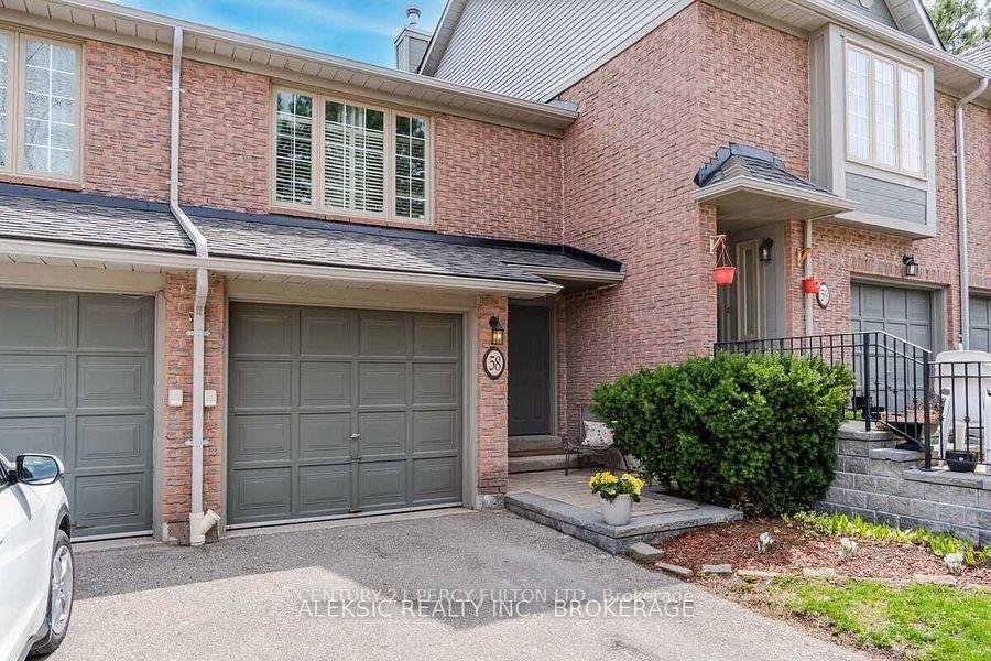Property Photo: 3100 Fifth Line W 58 ON L5L 5V5