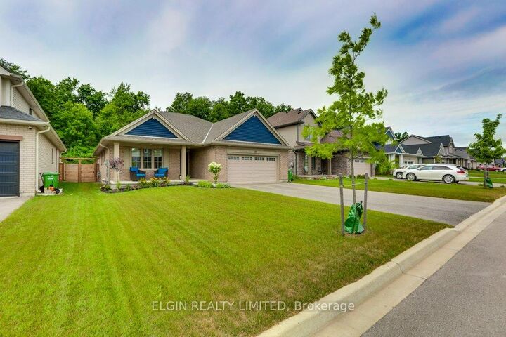 Photo de la propriété:  54 Acorn Trail  ON N5R 0H8 