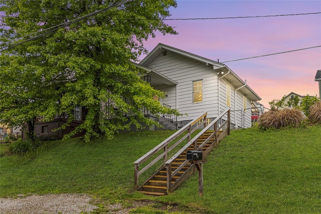 Property Photo: 447 Highfield PA 15317