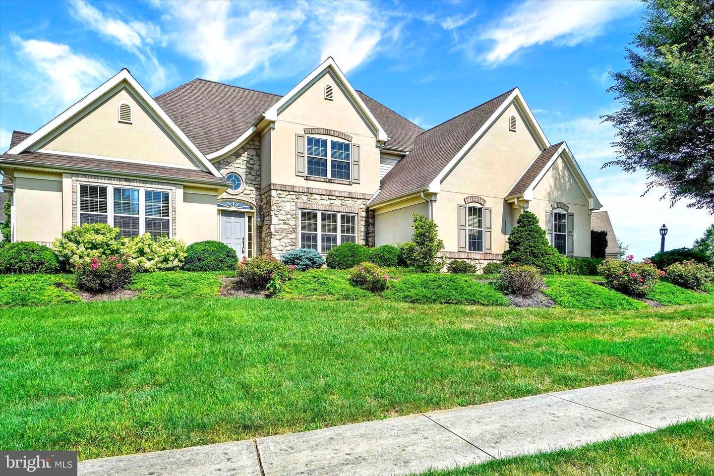 Property Photo:  641 Belgian Way  PA 17543 