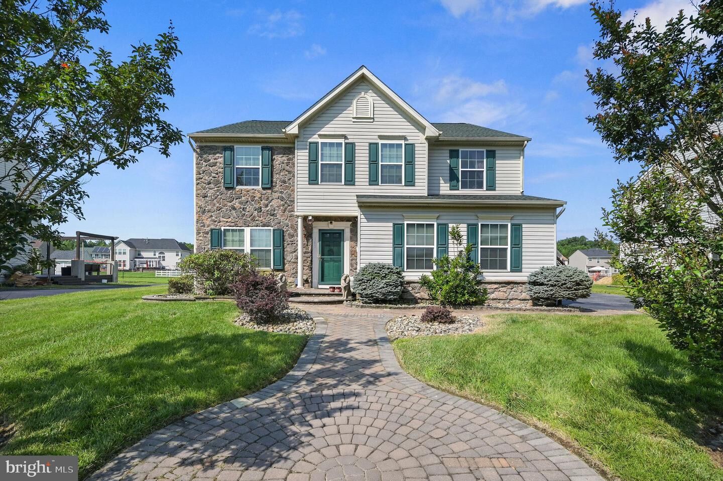 Property Photo:  143 Meadow Green Avenue  DE 19901