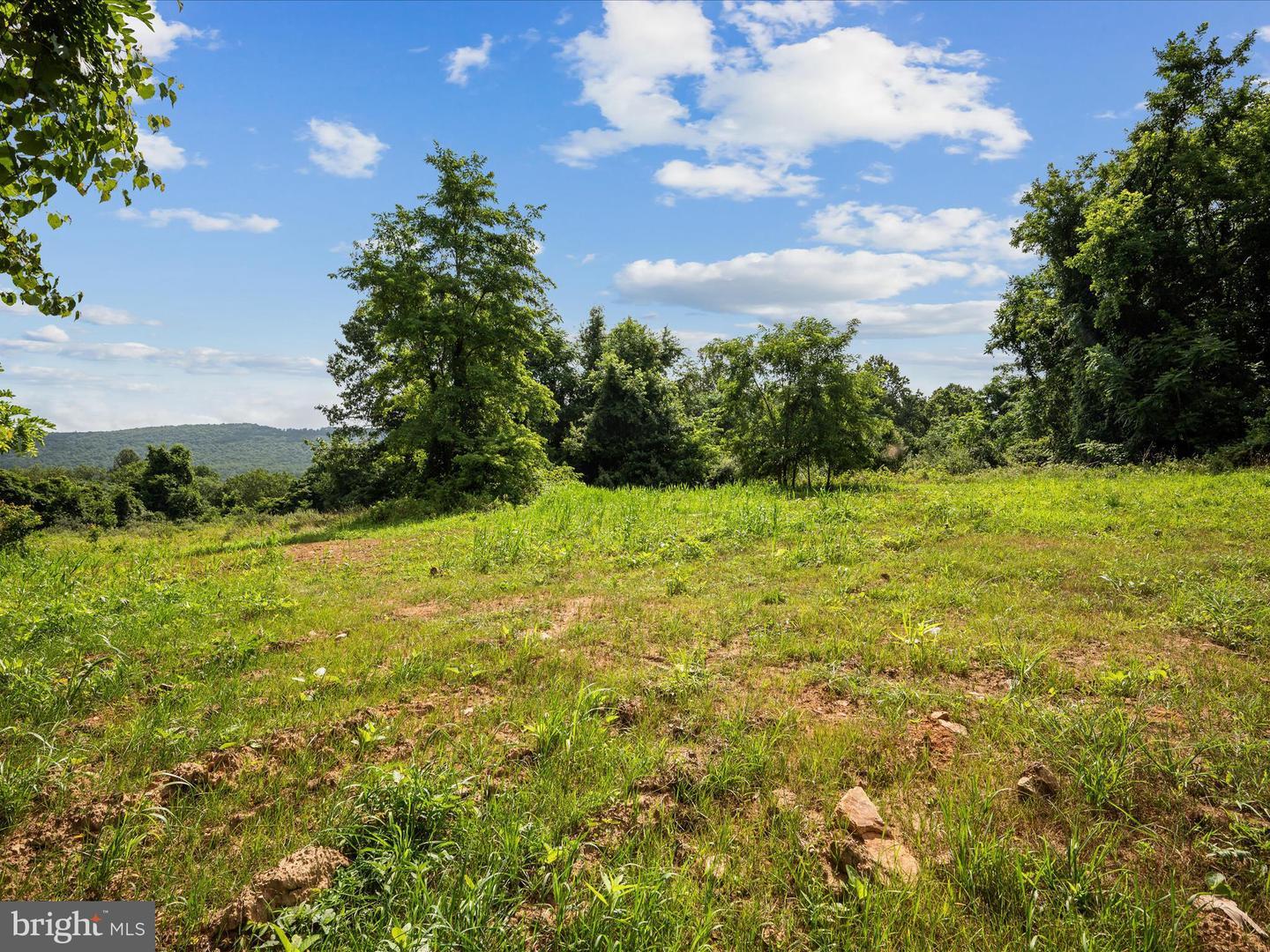 Property Photo: 13036 Sagle VA 20132