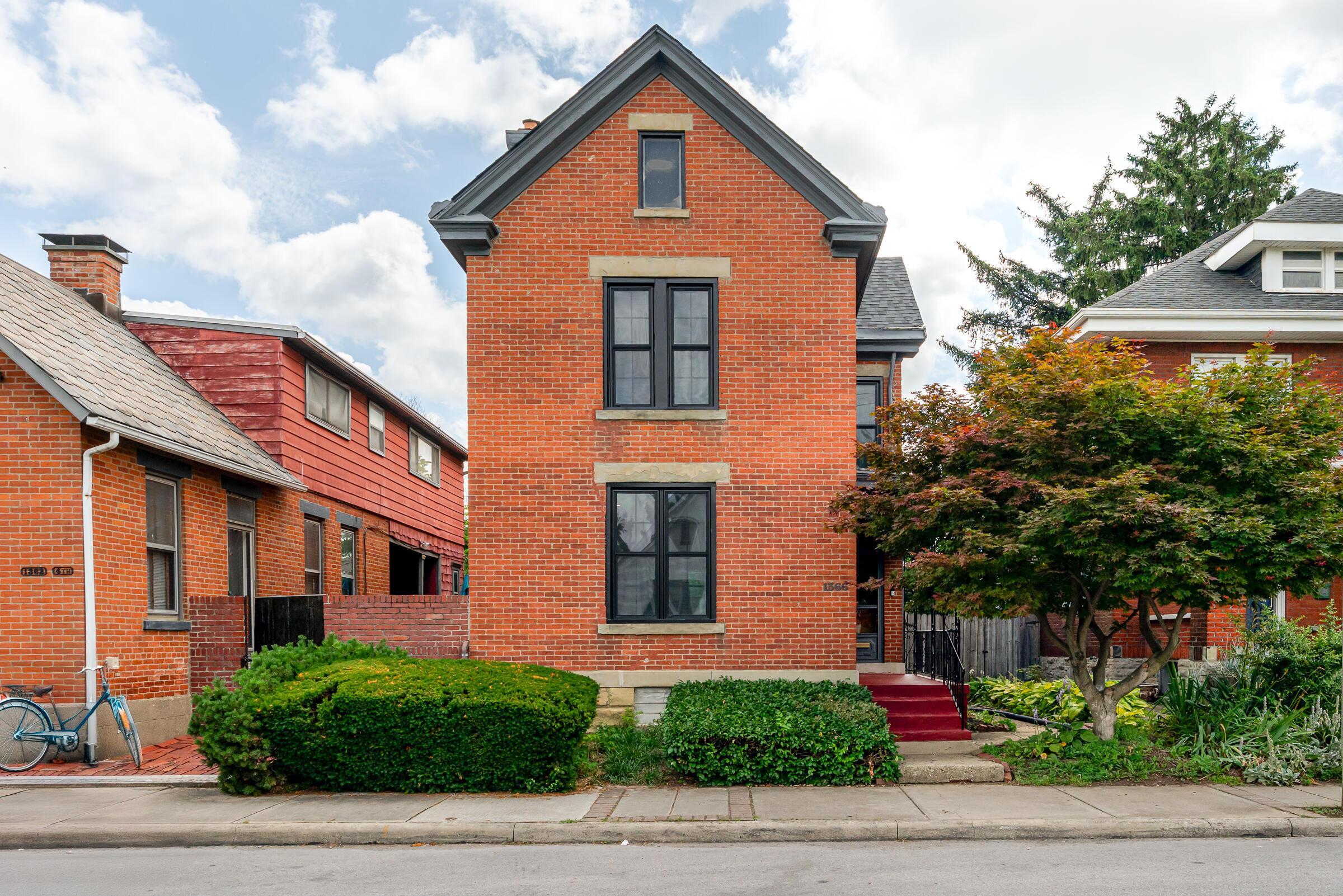 1366 S 4th Street  Columbus OH 43207 photo