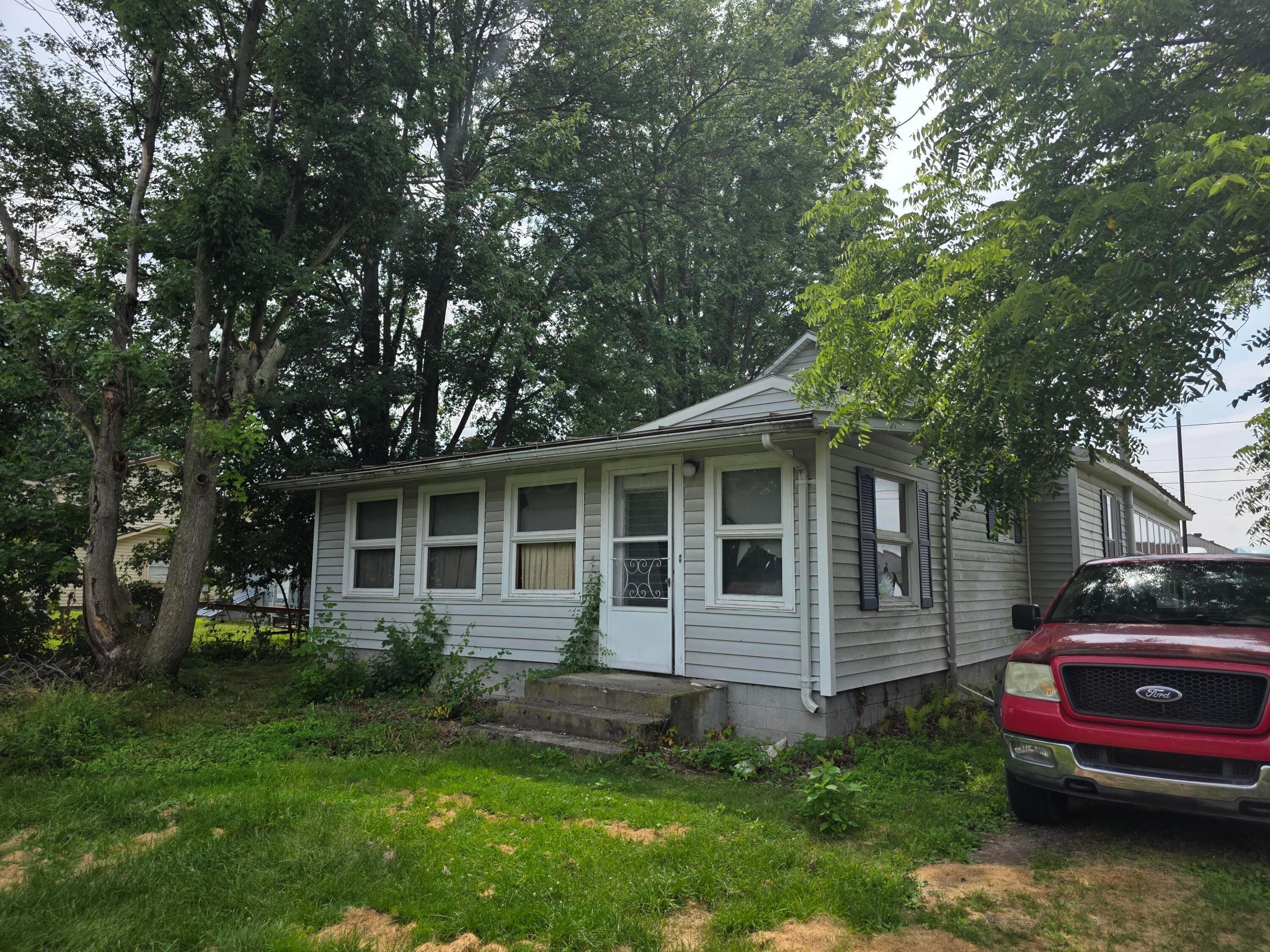Property Photo: 517 S Pierce Street OH 44833