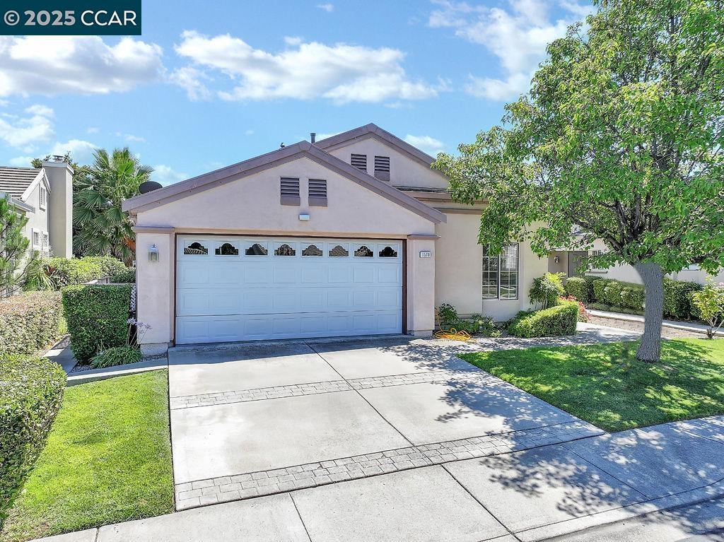 Property Photo: 1570 Crispin Dr CA 94513