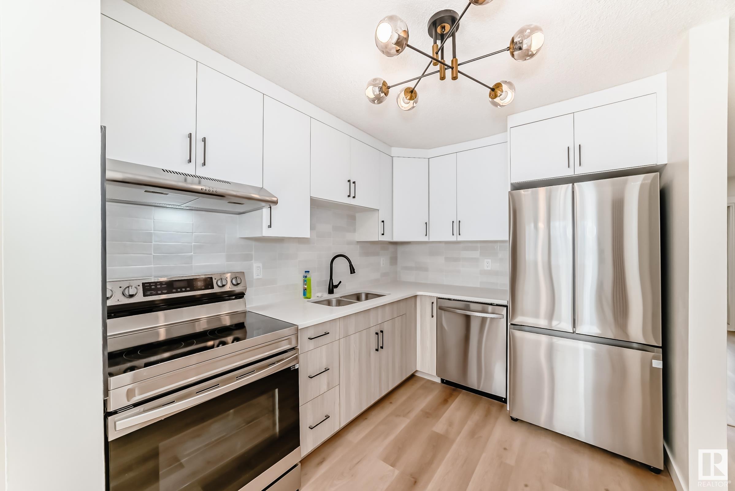 14233 23 Street NW  Edmonton AB T5Y 1E8 photo