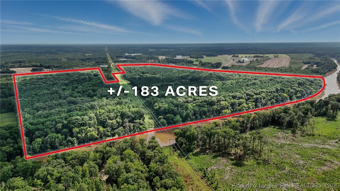 Property Photo: 5725 River Road NC 28395