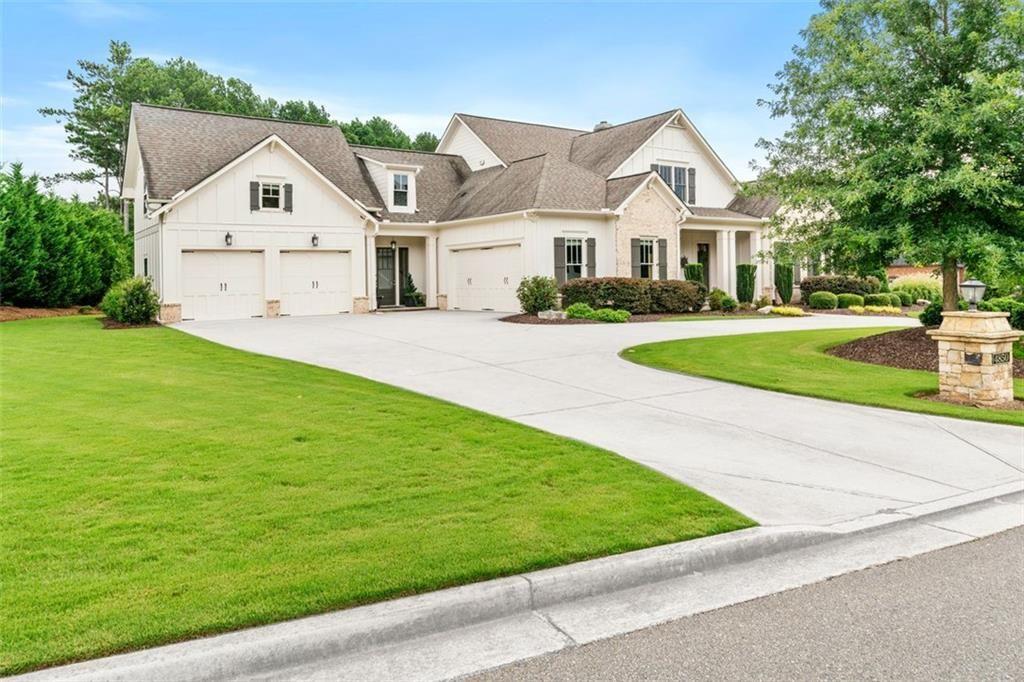 Property Photo: 4850 Churchill Ridge Drive GA 30028
