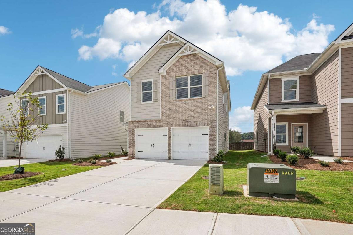 Property Photo: 2020 Wyndham Place GA 30013