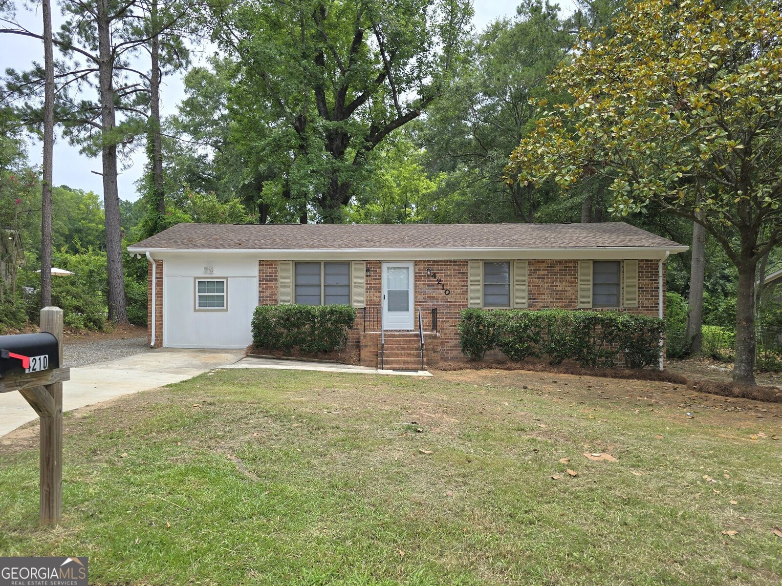 Property Photo:  4210 Carlo Avenue  GA 31204 
