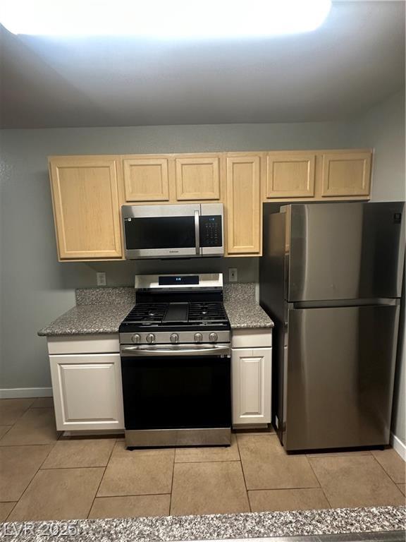 Property Photo: 950 Seven Hills Dr Drive 1912 NV 89052