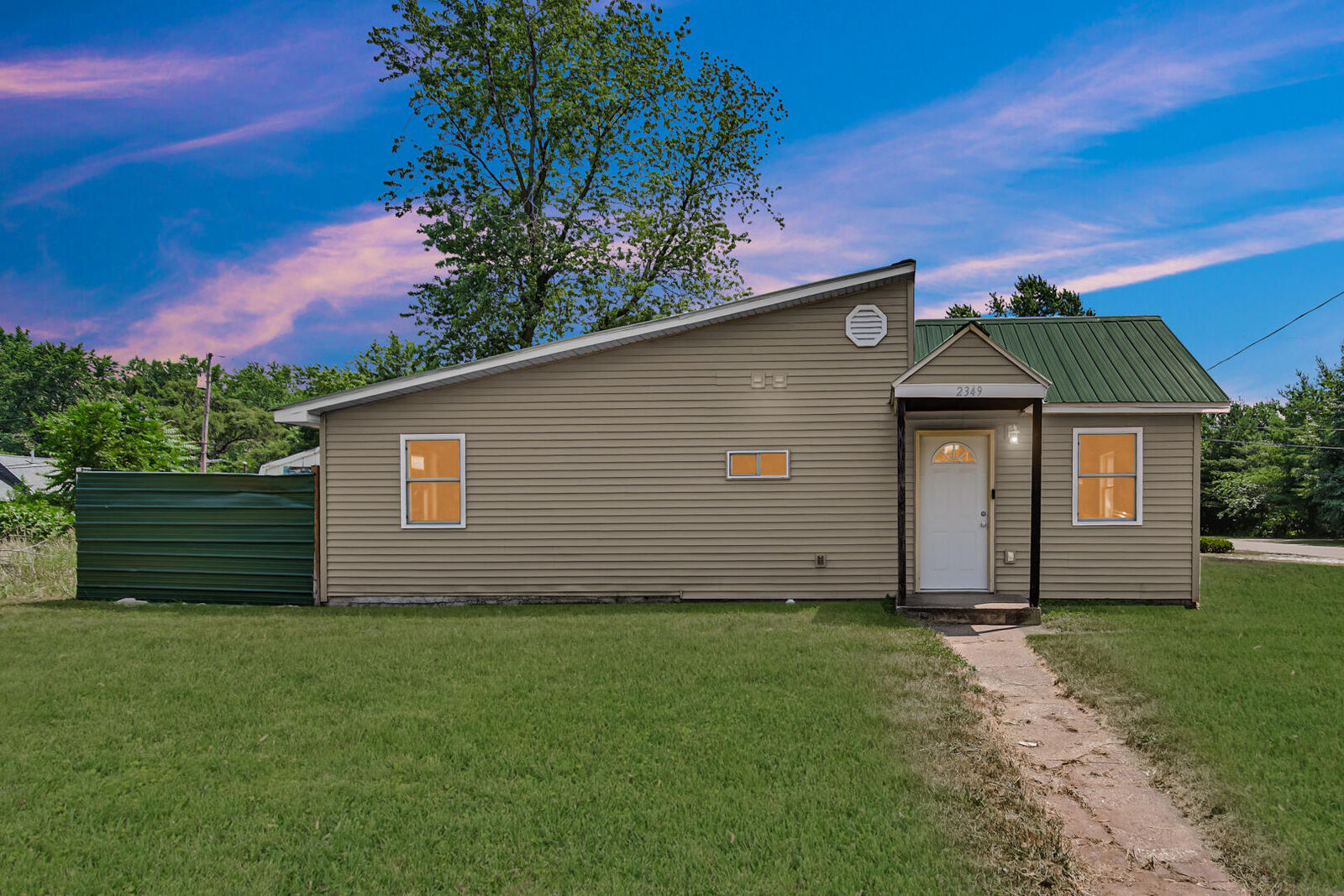 Property Photo:  2349 Burr Street  IN 46406 