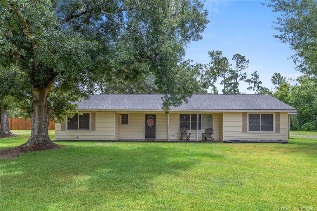 6745 Oak Lake Drive  Sulphur LA 70665 photo