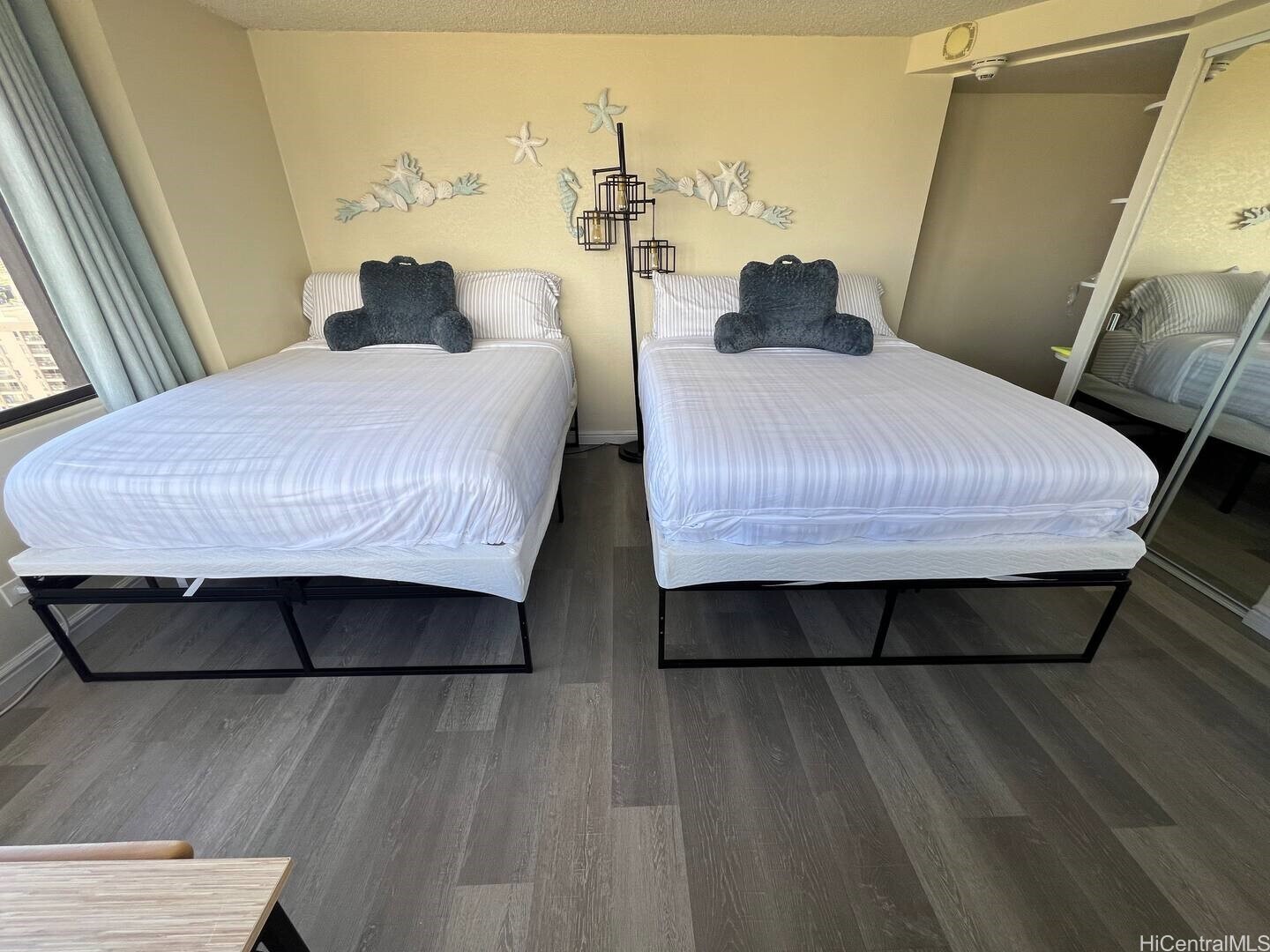 Property Photo: 444 Niu Street 2906 HI 96815