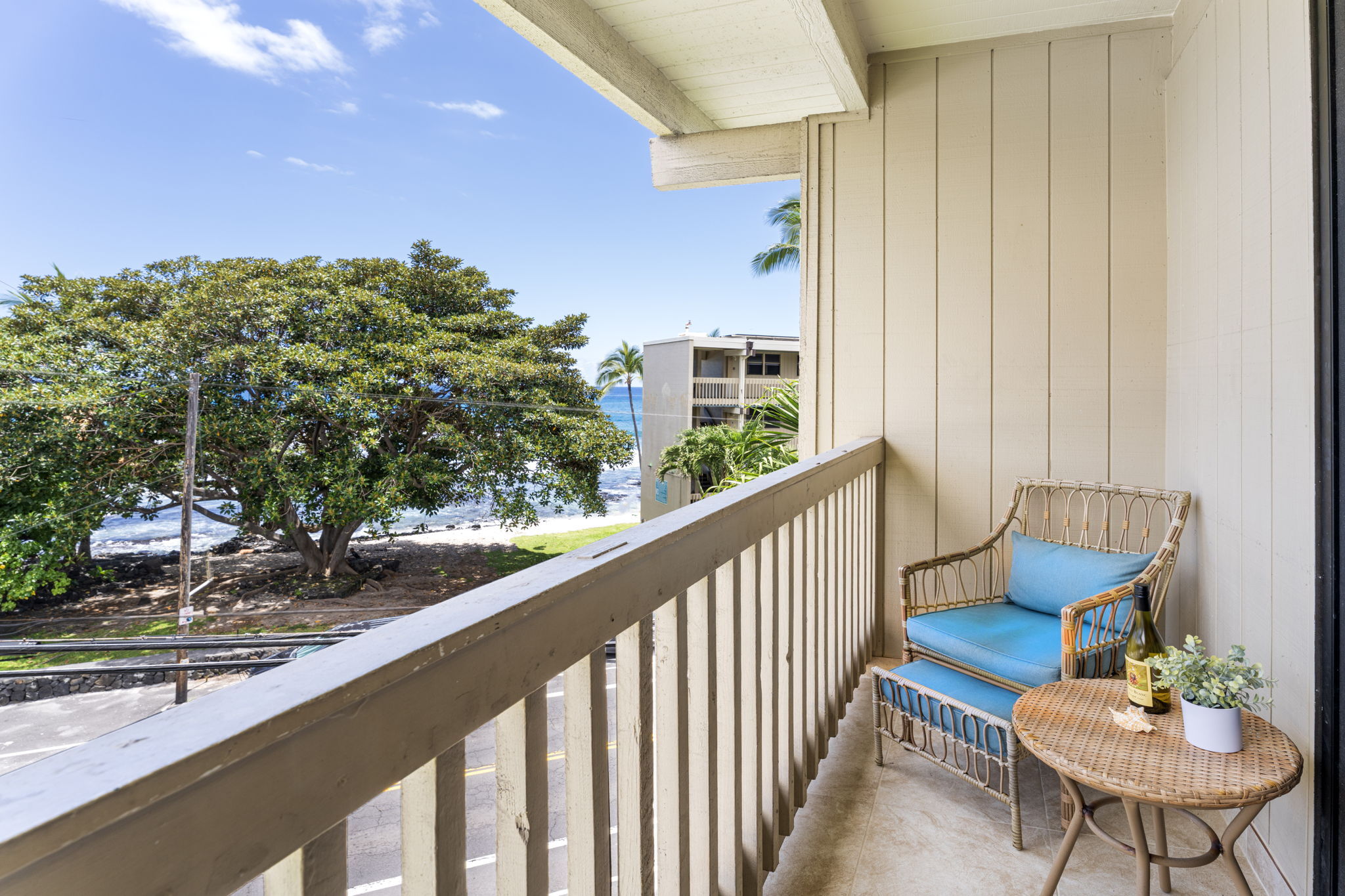 Property Photo: 76-6259 Alii Dr 332 HI 96740