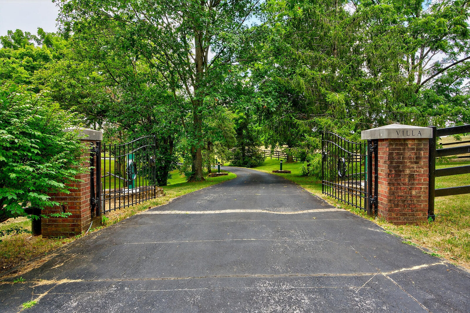 Property Photo:  4023 Goggins Lane  KY 40475 