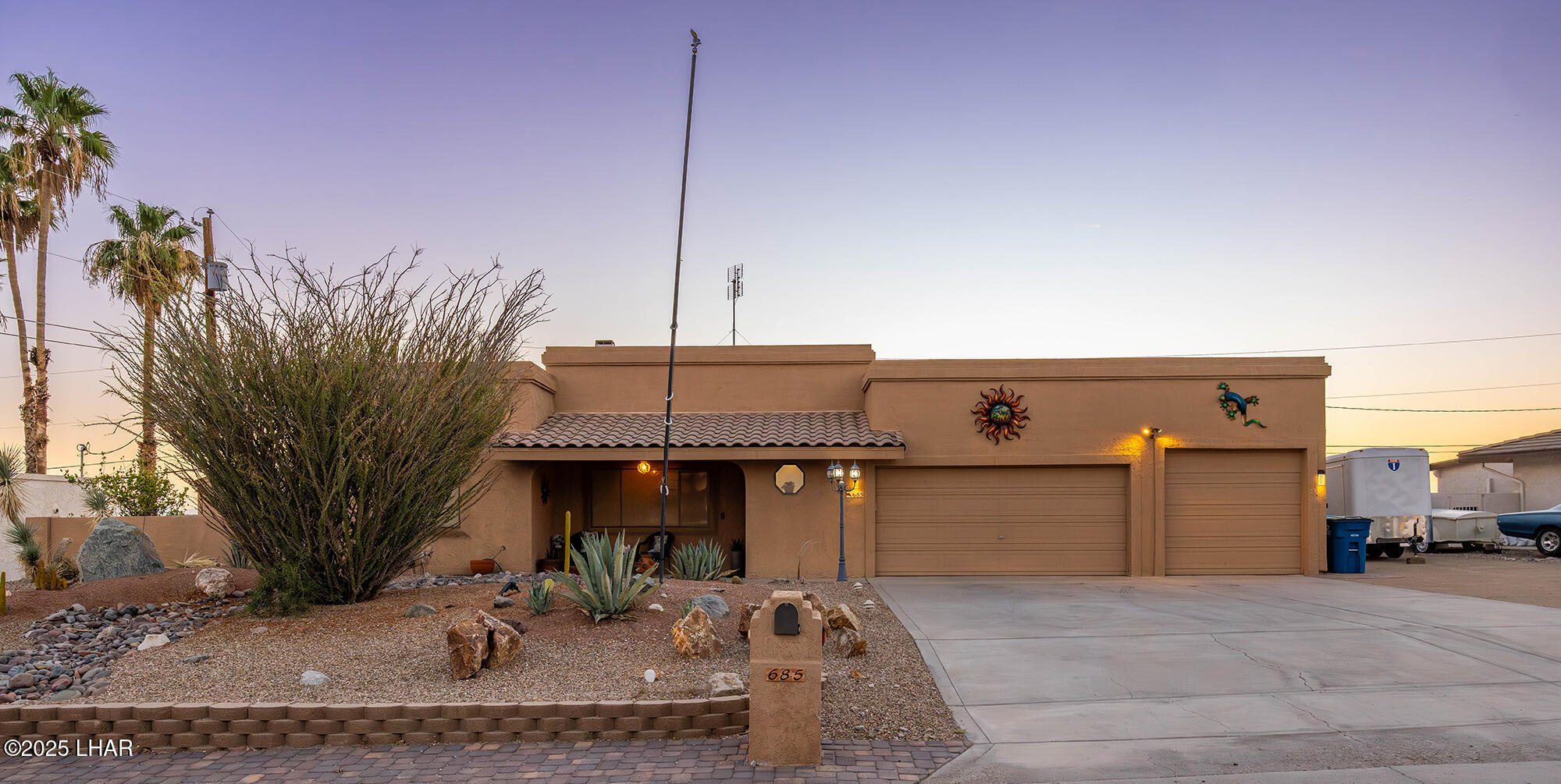 Property Photo:  685 Meadows Dr  AZ 86404 