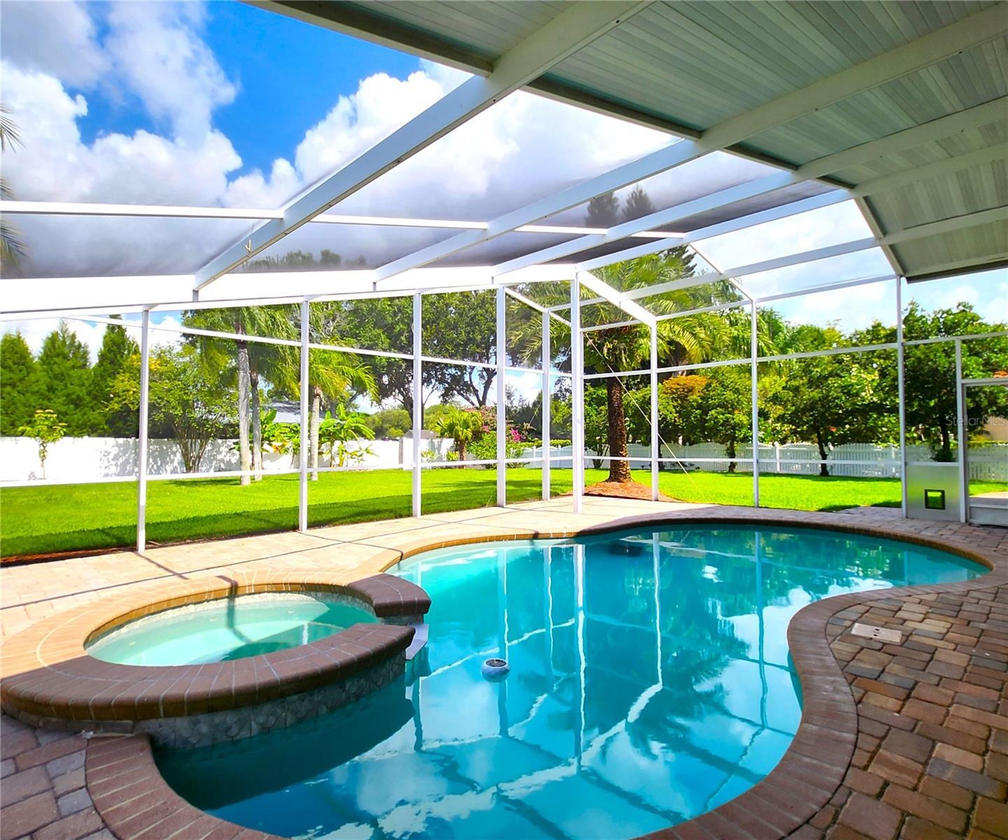 Property Photo: 15008 Arbor Hollow Drive FL 33556