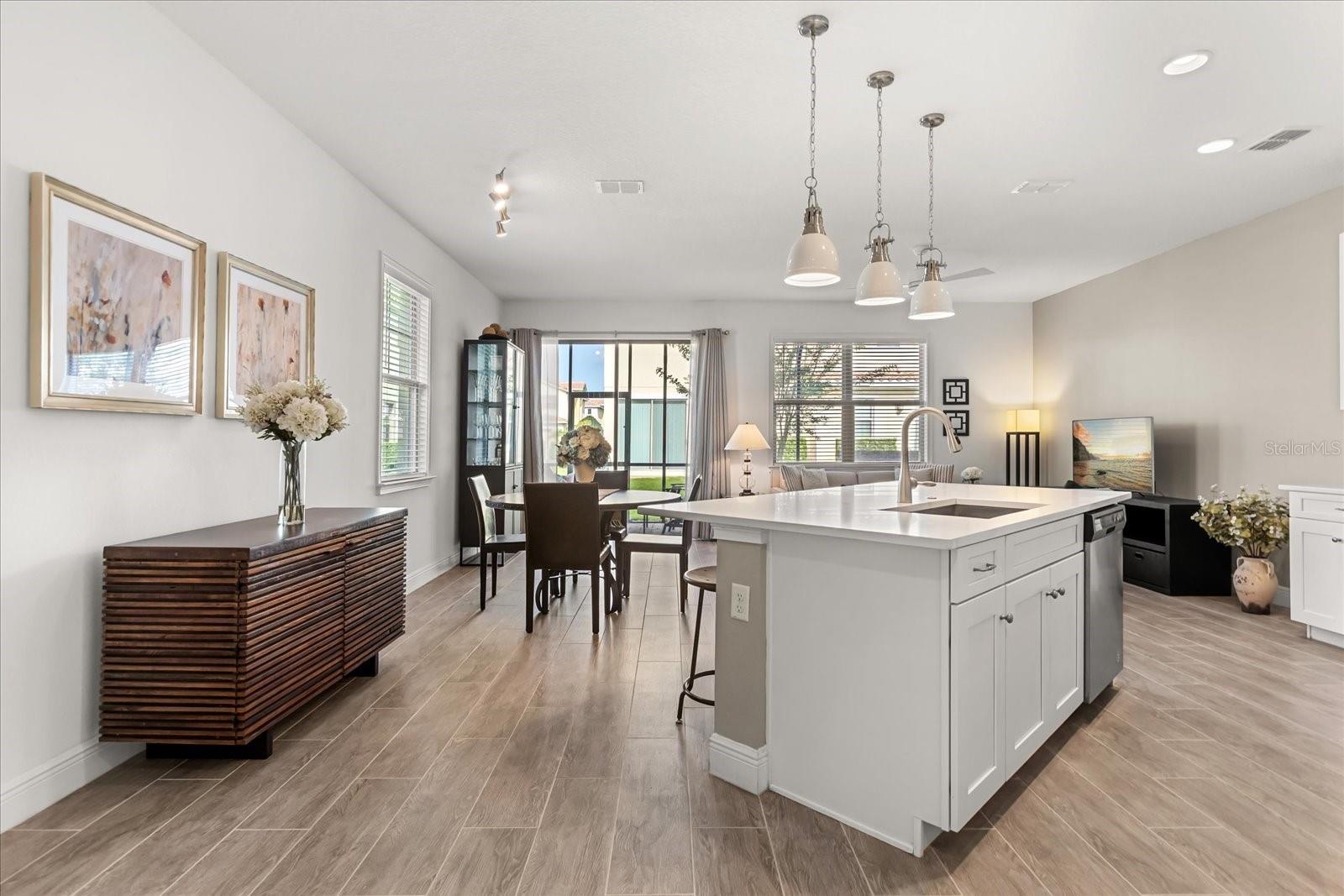 Property Photo: 14057 Helsby Street FL 32832