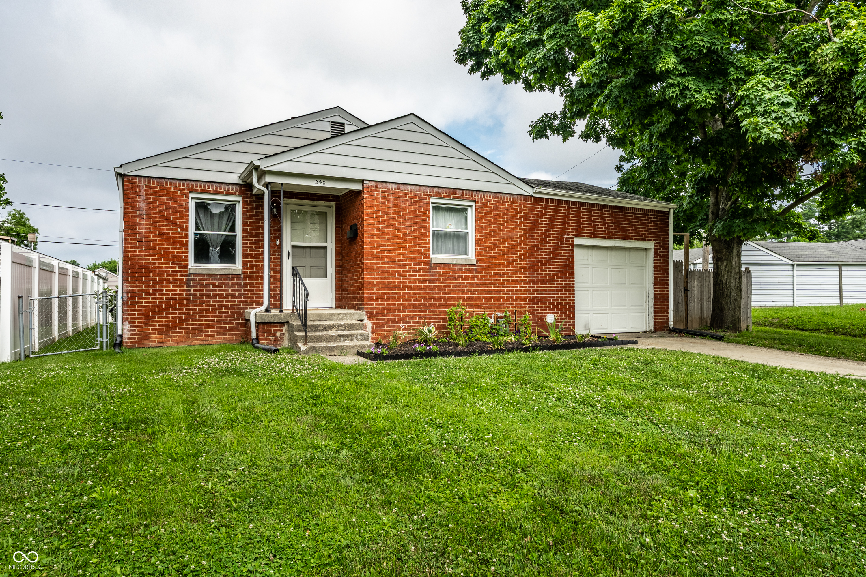 240 S Chester Avenue  Indianapolis IN 46201 photo