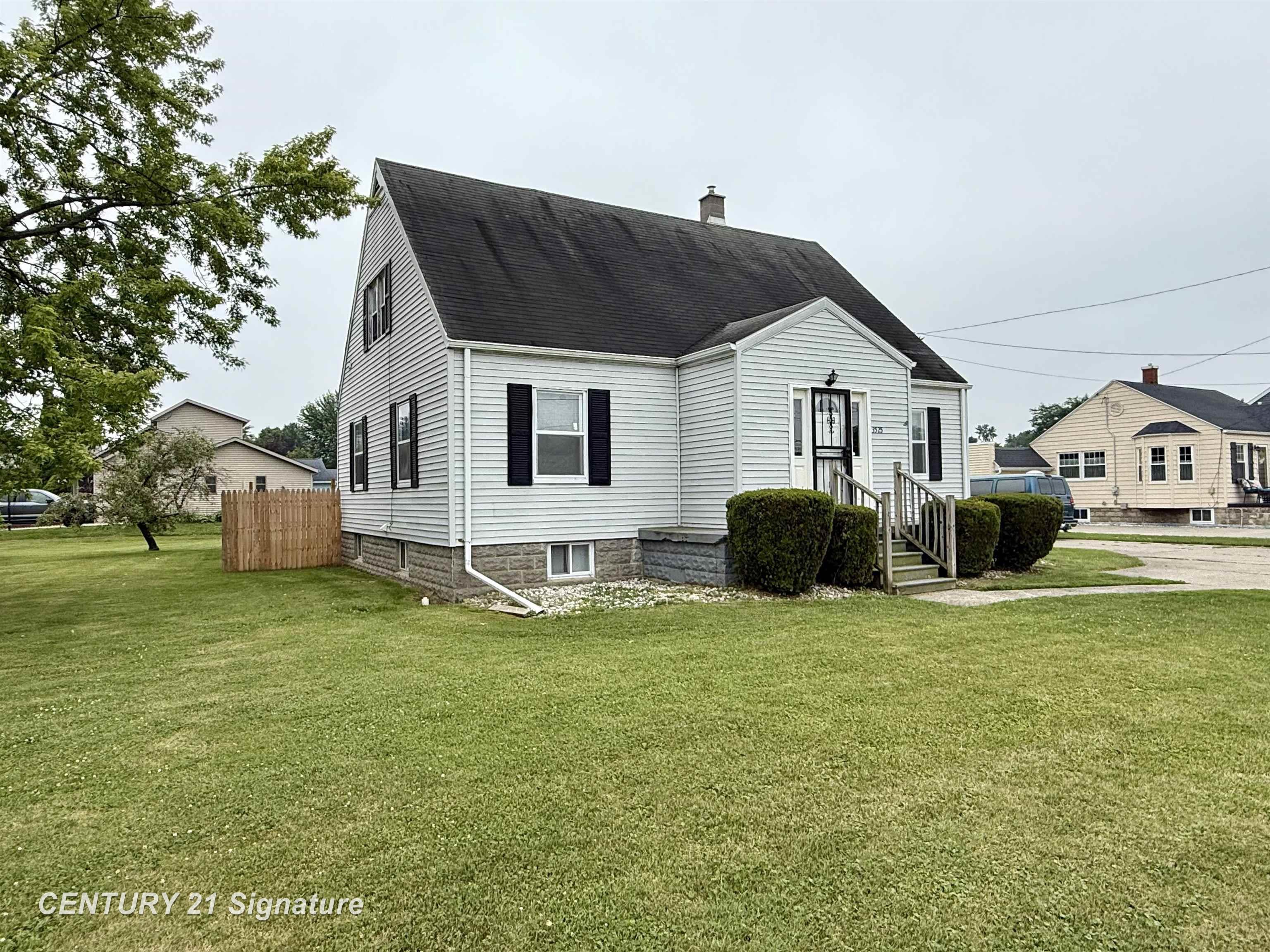 Property Photo:  3525 Shattuck Road  MI 48603 