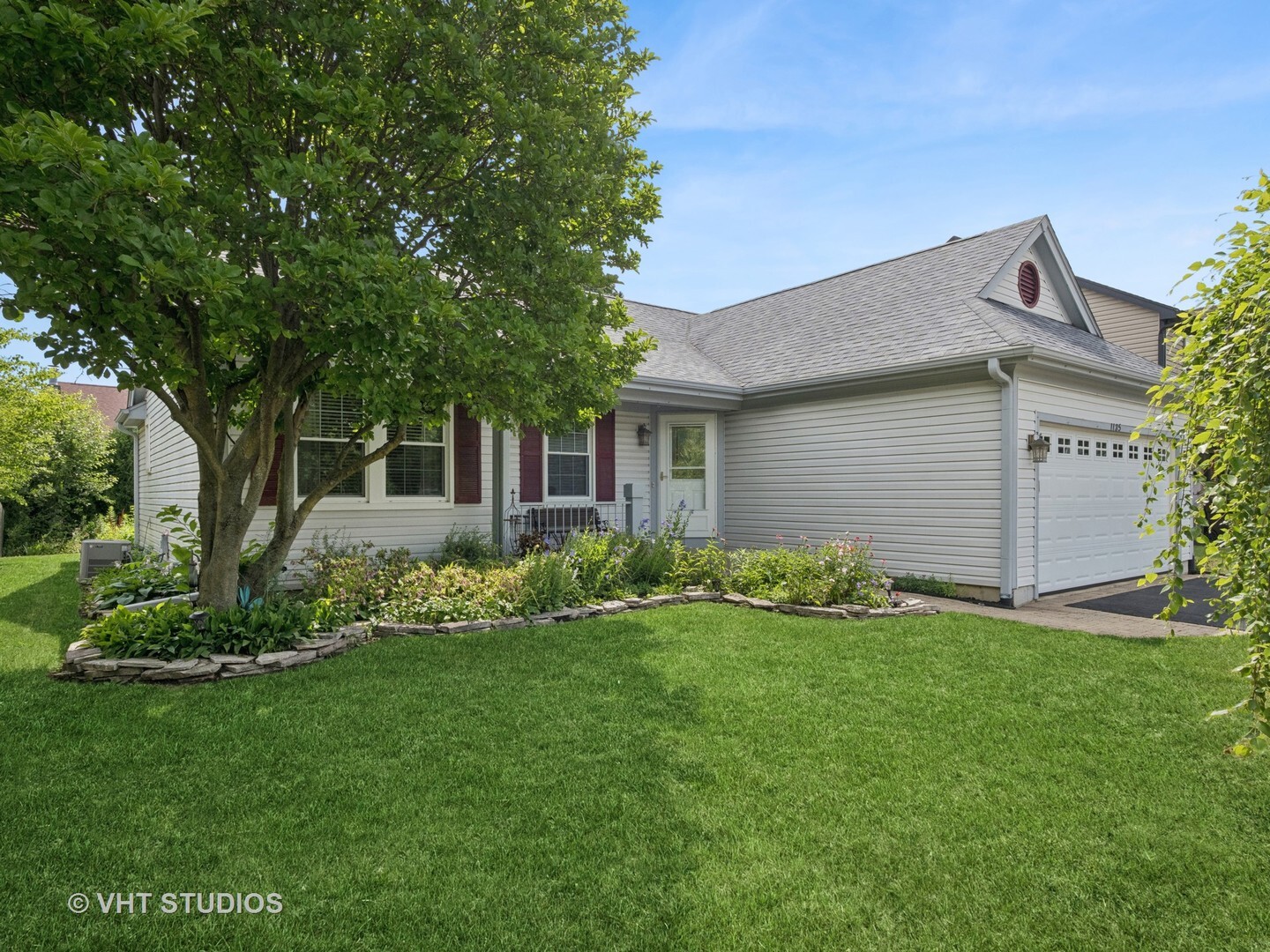 1135 Lexington Lane  Lake Zurich IL 60047 photo