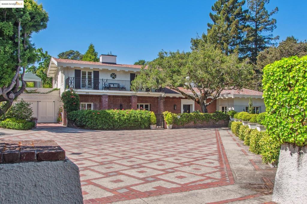 305 The Uplands  Berkeley CA 94705 photo