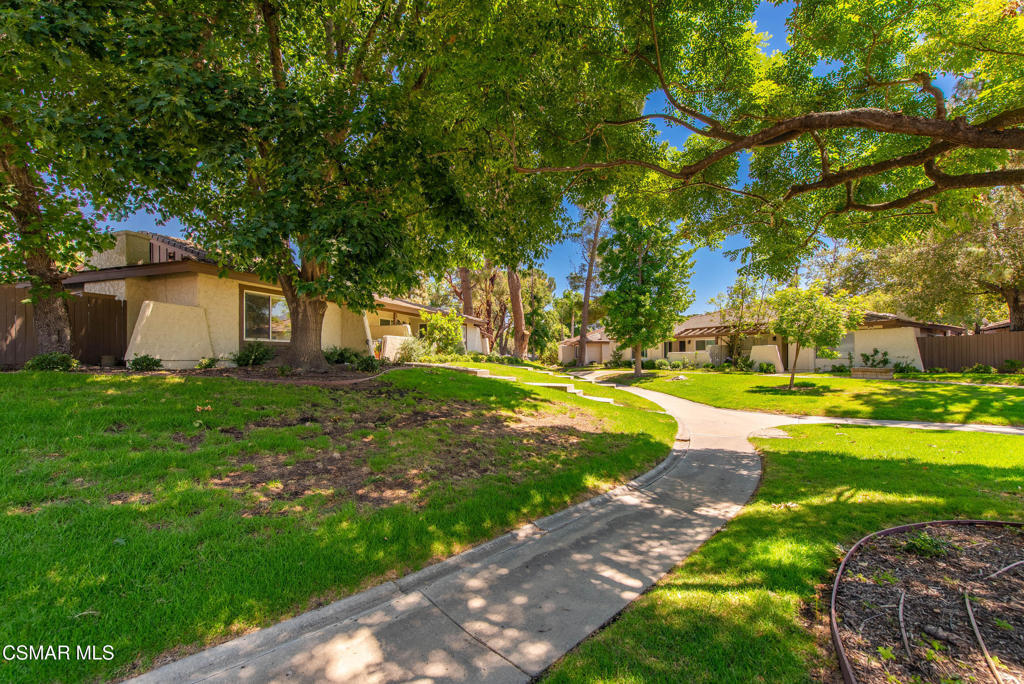 Property Photo:  1122 Canterford Circle  CA 91361 
