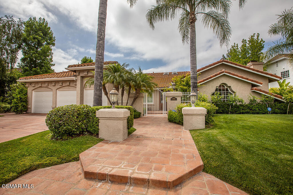 Property Photo: 29366 Laro Drive CA 91301