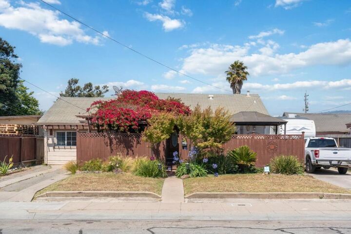 1413 Wiren Street  Salinas CA 93905 photo