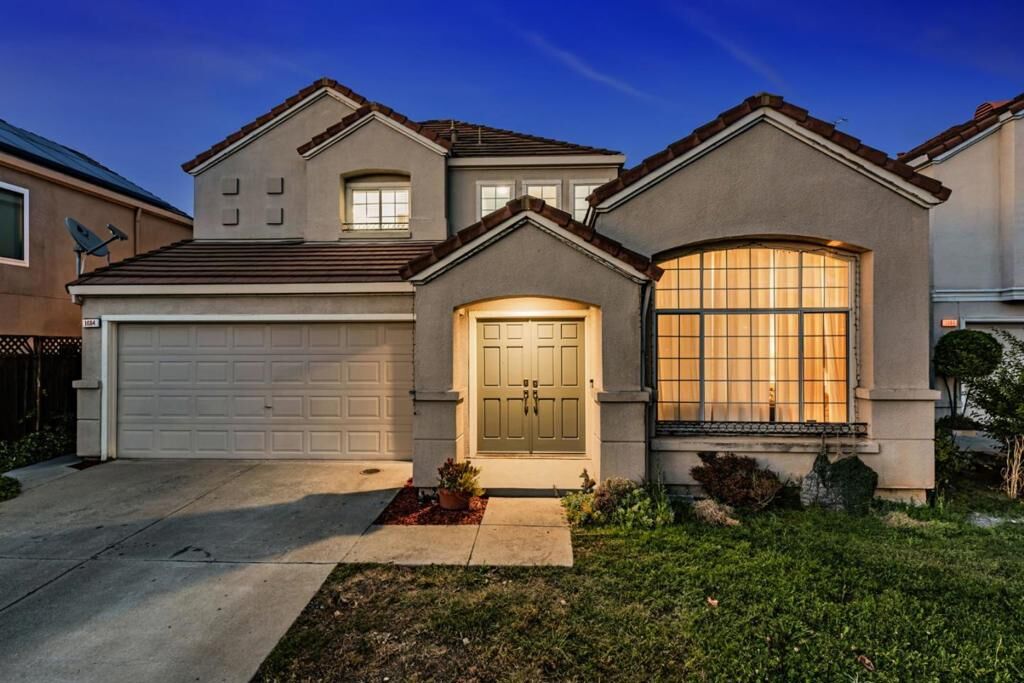 Property Photo: 1684 Tupolo Drive CA 95124