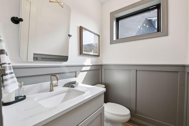 Property Photo:  4559 Meadowview Lane  MN 55331 