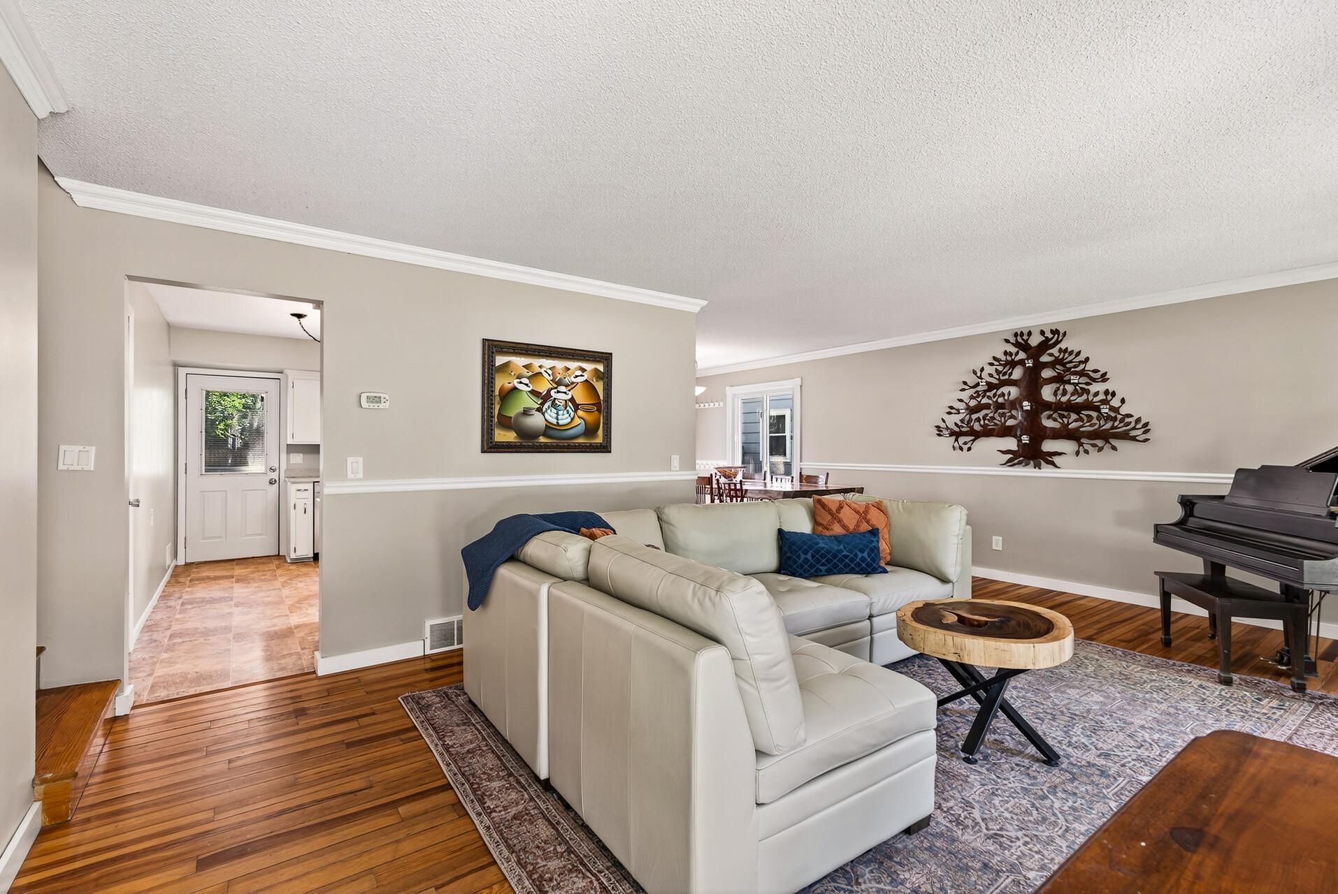 Property Photo:  4128 Zane Avenue N  MN 55422 