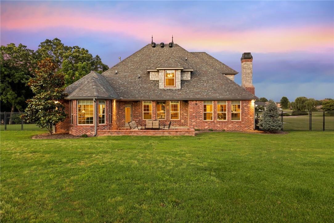 Property Photo: 10849 Rosehaven Lane AR 72712