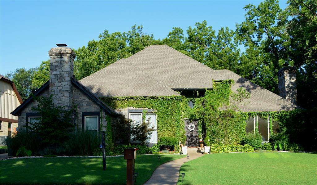 Property Photo: 1601 Hazelhurst OK 73013