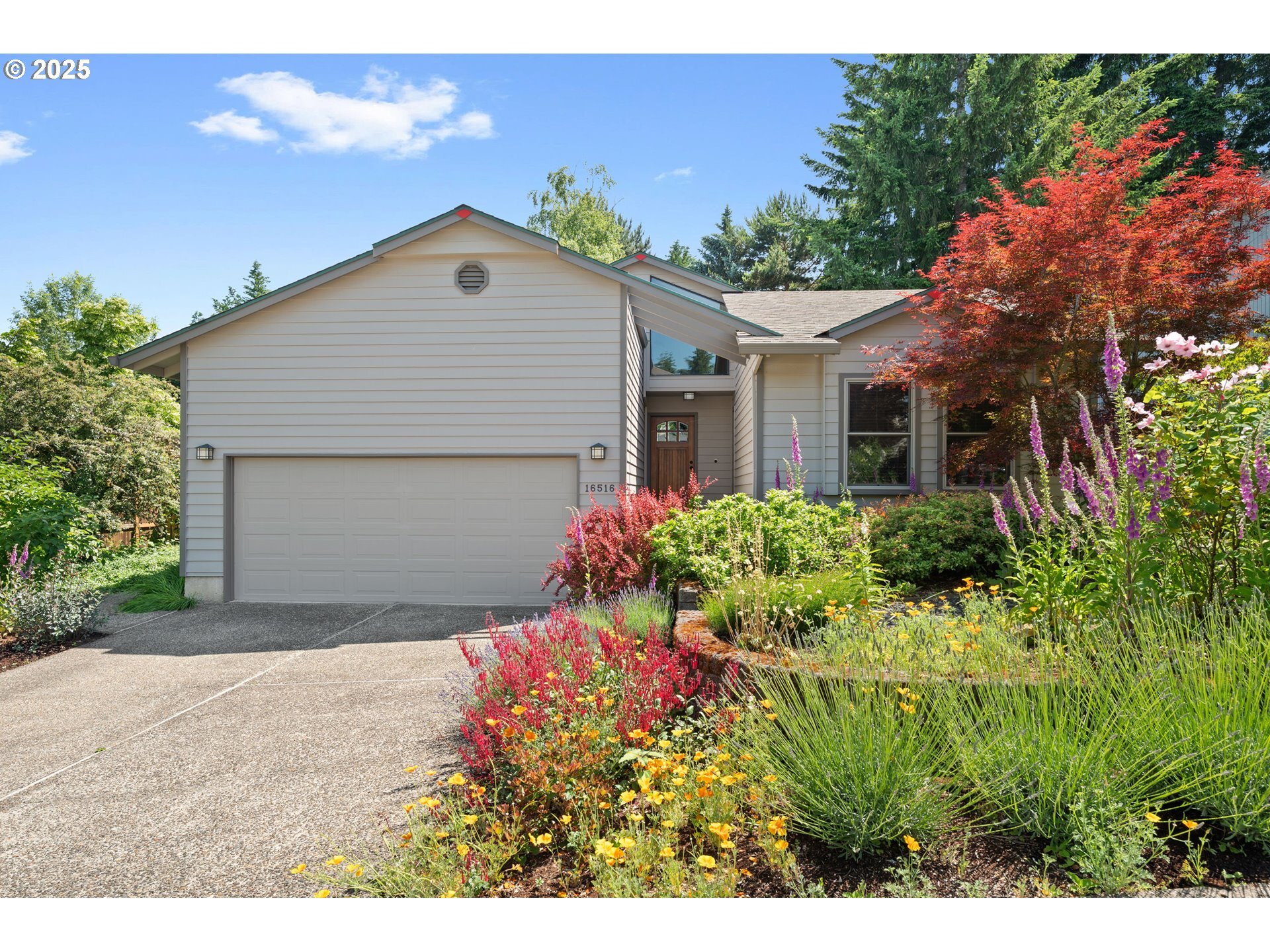 Property Photo: 16516 SW Jesse Ct OR 97007