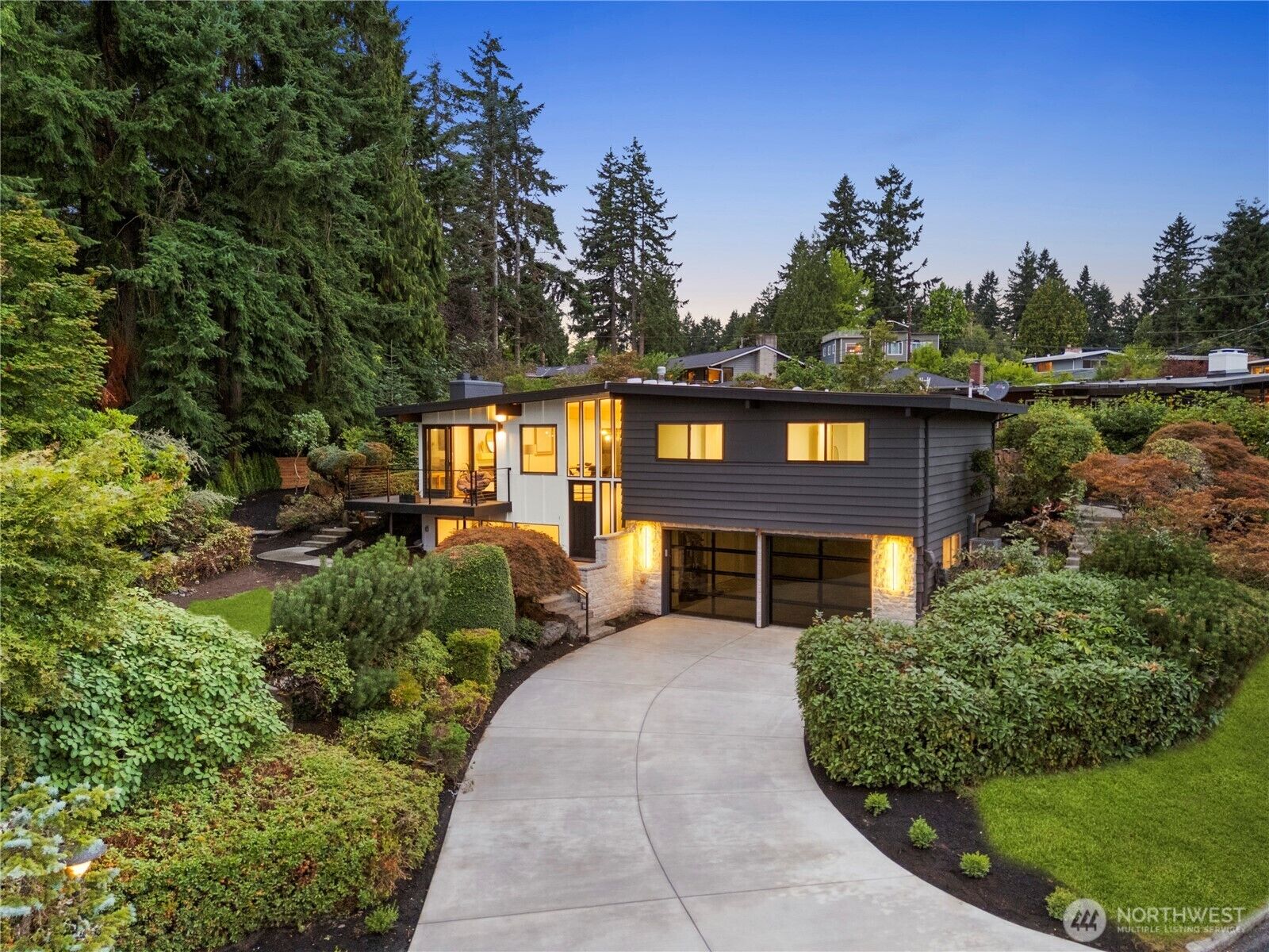 Property Photo:  351  167th Avenue NE  WA 98008 