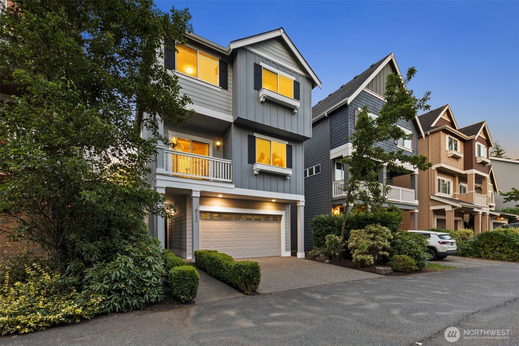 Property Photo: 812 6th Avenue NW WA 98027